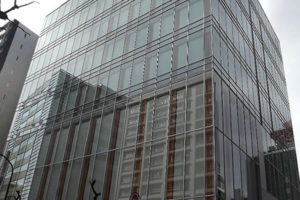 カーテウォールガラス工事（東京・品川）